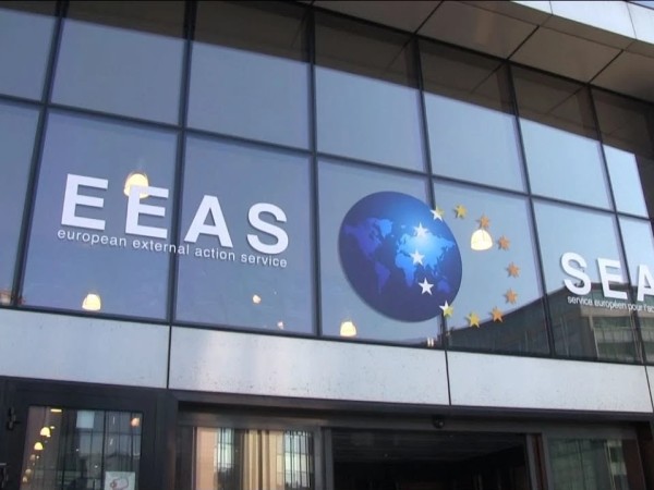 EEAS
