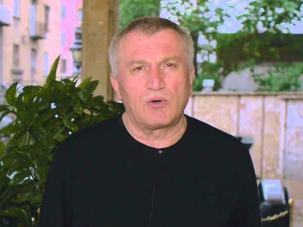 დემურ გიორხელიძე