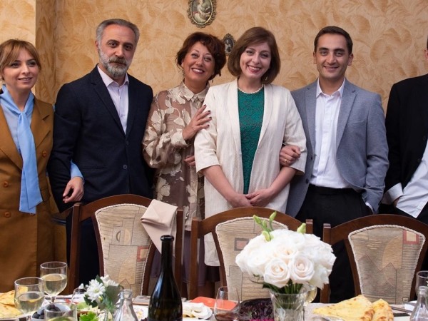 ჩემი ცოლის დაქალები