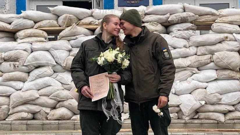 იქოპრწინეს