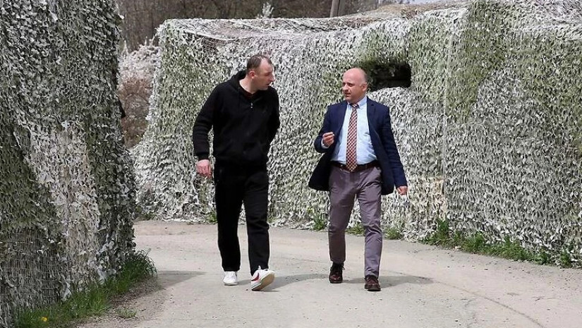 თავისუფალი 