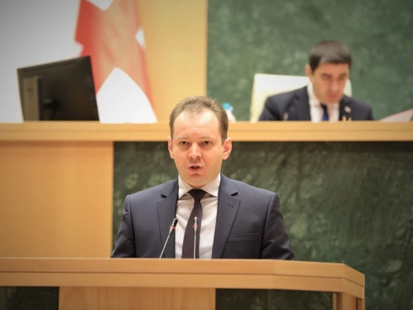 თორნიკე ჭეიშვილი