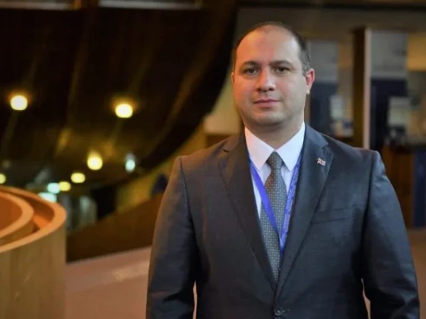 მიქანაძე