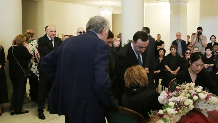 ირაკლი ღარიბაშვილი
