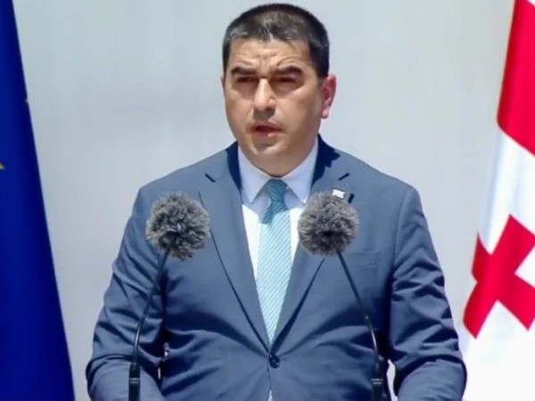 პარლამენტის თავმჯდომარე
