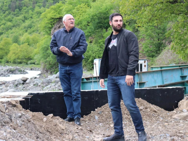 დაზიანებული ხიდი