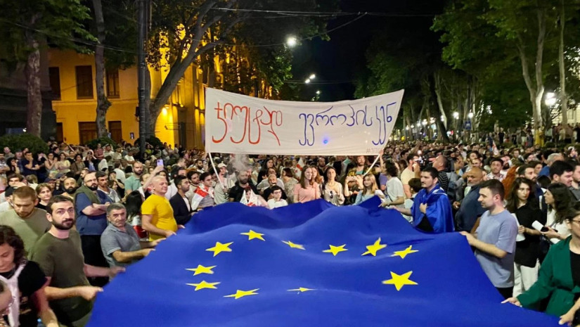 ევროპისკენ ევროპისკენ