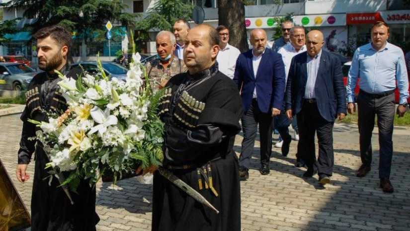 ზვიად შალამბერიძე