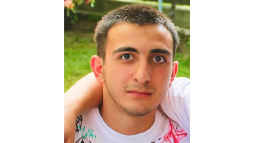 21 წლის ბიჭი