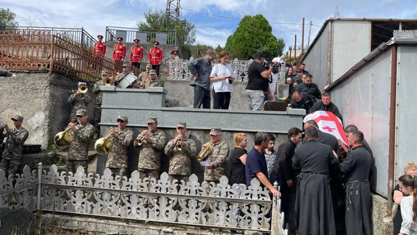 გელა გოგია გელა გოგია