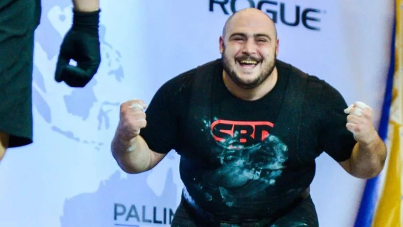 თემურ სამხარაძე