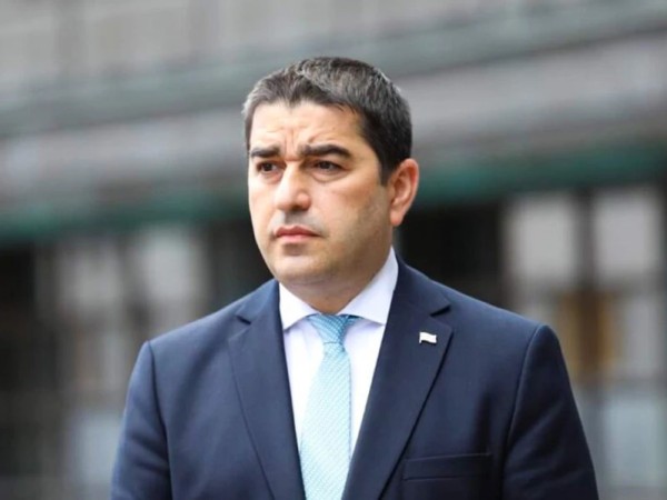 შალვა პაპუაშვილი