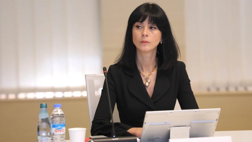 თეა ახვლედიანი თეა ახვლედიანი