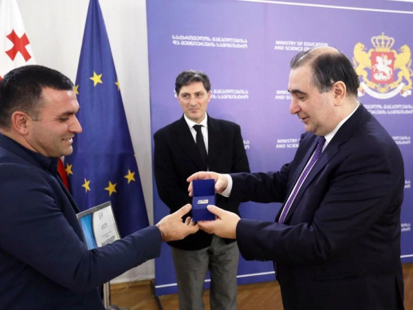 ჩხენკელი
