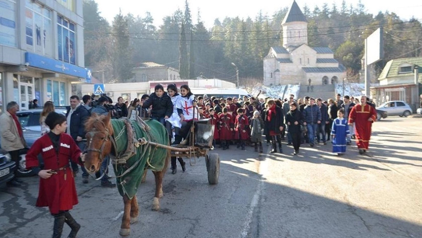 ალილო