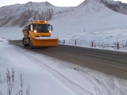 გზა თოვლი გზა თოვლი