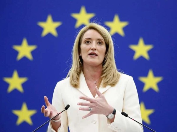 რობერტა მეცოლა