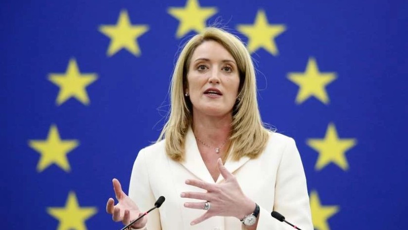 რობერტა მეცოლა