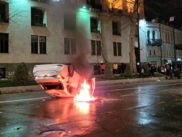 დამწვარი მანქანა