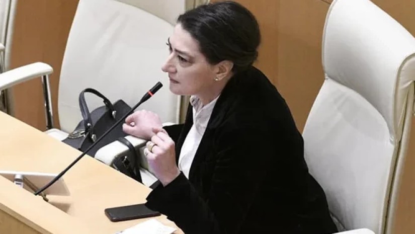 თაკო ჩარკვიანი თაკო ჩარკვიანი