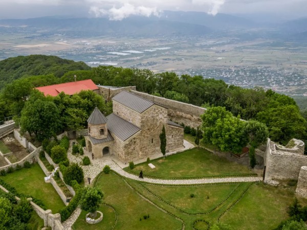 ზედაზნის მონასტერი