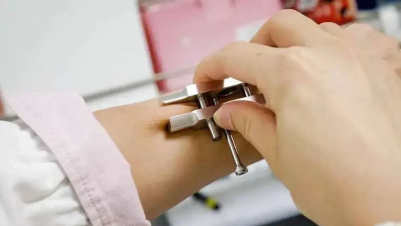 https://interestingengineering.com/health/jo-cameron-feels-no-pain https://interestingengineering.com/health/jo-cameron-feels-no-pain