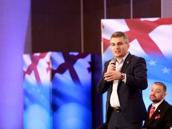 მამუკა მდინარაძე