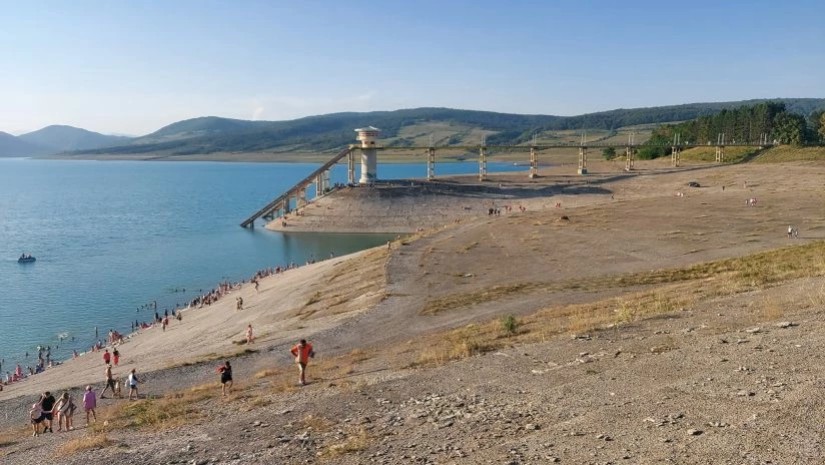 სიონის ტბა