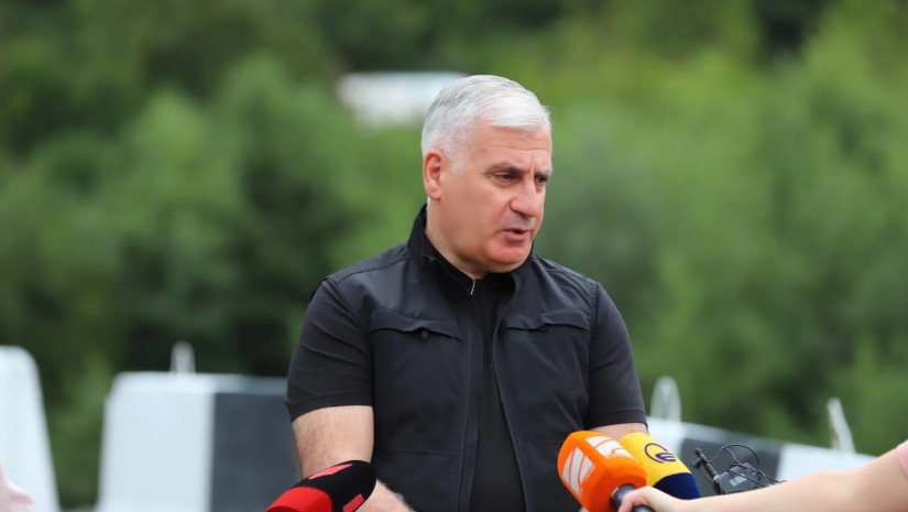 თემურ მღებრიშვილი თემურ მღებრიშვილი