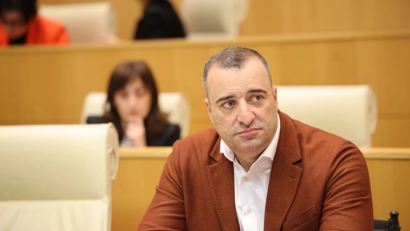 რატი იონათამიშვილი რატი იონათამიშვილი