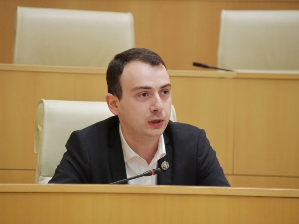 გიორგი ჩაკვეტაძე გიორგი ჩაკვეტაძე