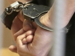 ქარელის მუნიციპალიტეტის ერთ-ერთი სოფელში, არასრულწლოვანი გოგო, ცოლად მოყვანის მიზნით, ამავე სოფლის მკვიდრმა, 22 წლის მამაკაცმა მოიტაცა და მასზე სექსუალურად იძალადა.  გოგონა 13 წლისაა. არასრულწლოვანი ქარელში ბებიასთან სტუმრად იმყოფებოდა. პოლიციამ მამაკაცი 