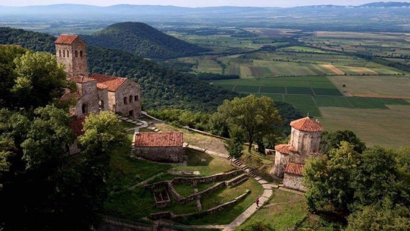 ნეკრესის სალოცავი