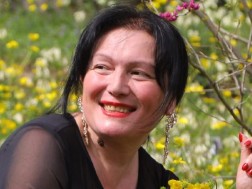 მზია გეწაძე