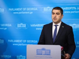 შალვა პაპუაშვილი