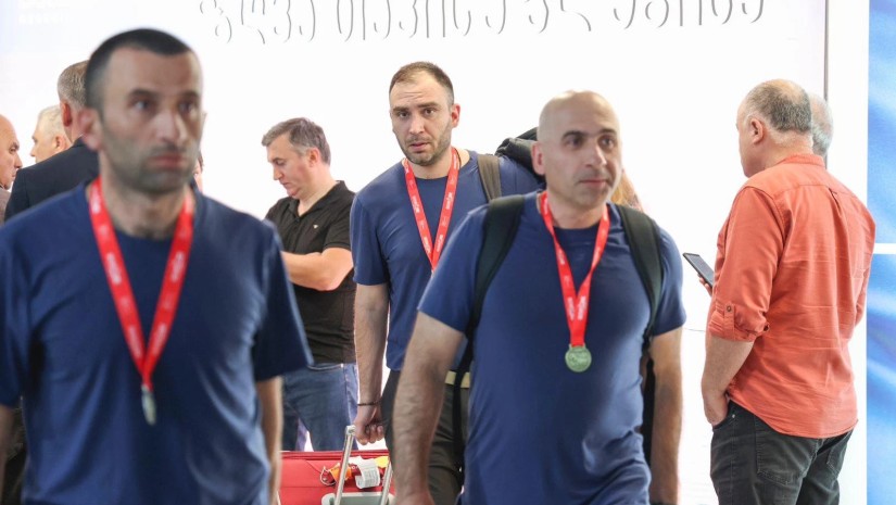 თავდაცვის სამინისტროს დაჭრილ-დაშავებული სამხედროების გუნდი შოტლანდიიდან მედლებით დაბრუნდა თავდაცვის სამინისტროს დაჭრილ-დაშავებული სამხედროების გუნდი შოტლანდიიდან მედლებით დაბრუნდა