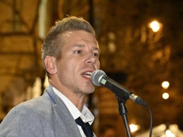  პიტერ მაგიარ