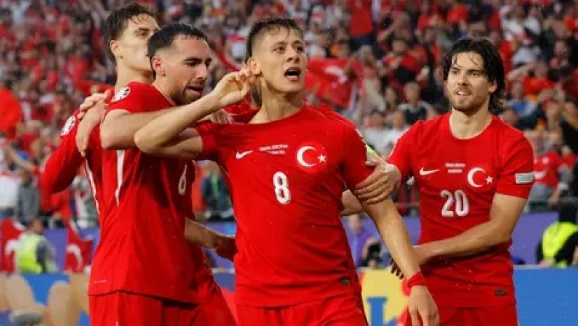 თურქები