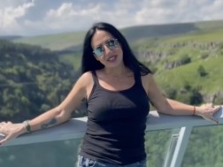 ლელა წურწუმია