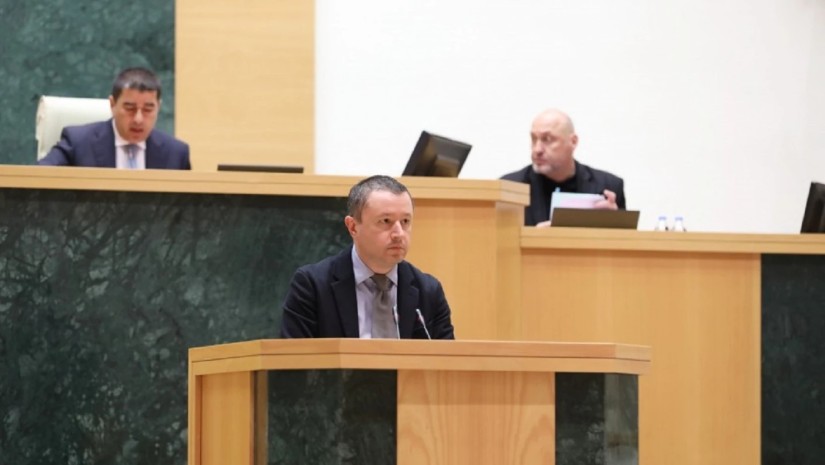 პარლამენტმა „დაგროვებითი პენსიის შესახებ“ კანონში ცვლილებებს მხარი დაუჭირა