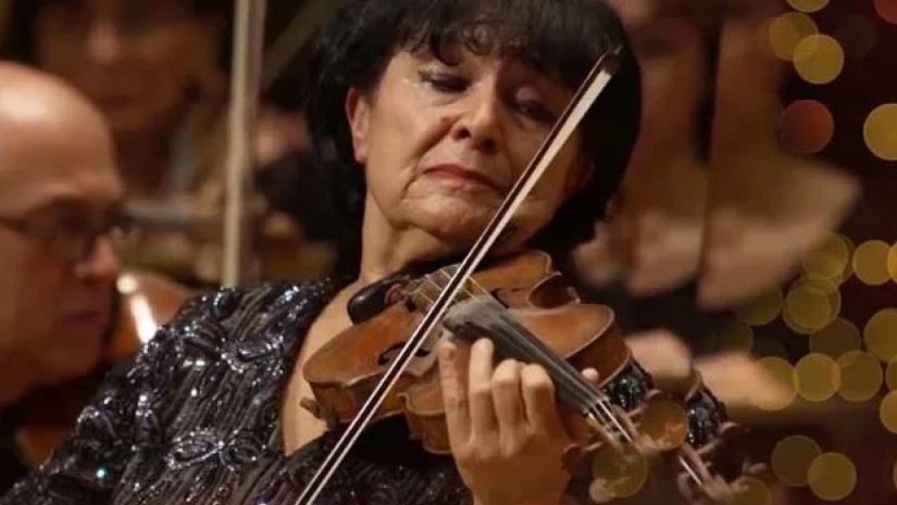 ლიანა ისაკაძე