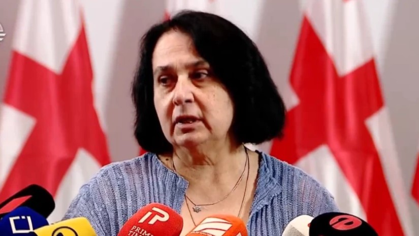 ნანა კაკაბაძე