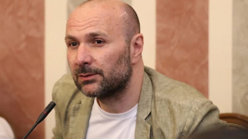 აკაკი ალადაშვილი