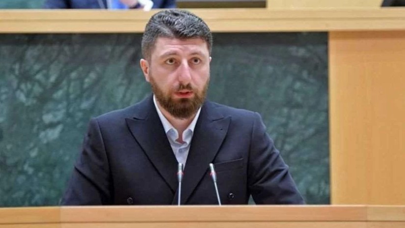 არჩილ გორდულაძე არჩილ გორდულაძე