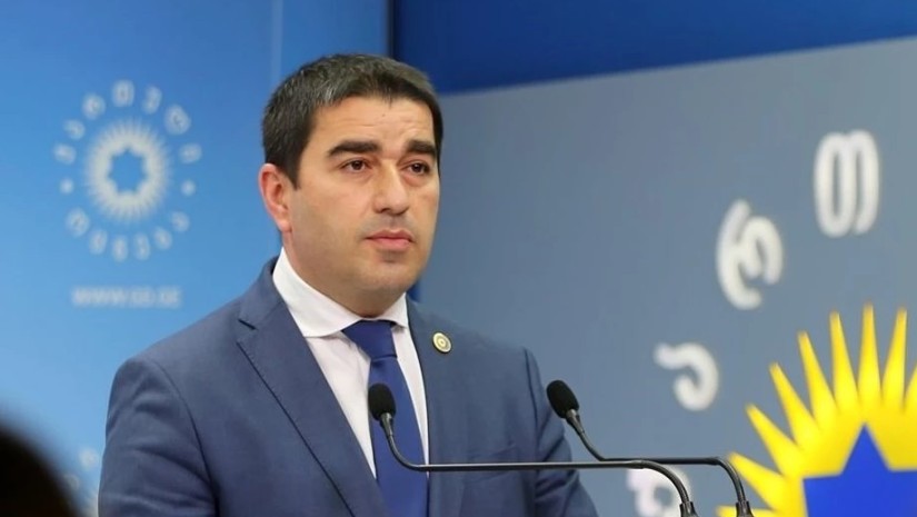 შალვა პაპუაშვილი 
