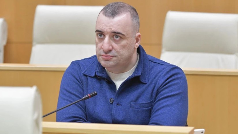 რატი იონათამიშვილი რატი იონათამიშვილი