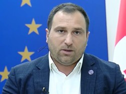 ირაკლი კირცხალია