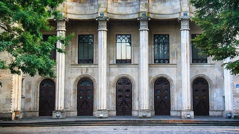 ერისთავის თეატრი
