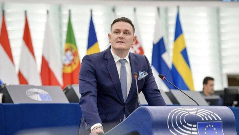 ტომაშ ფროელიხი