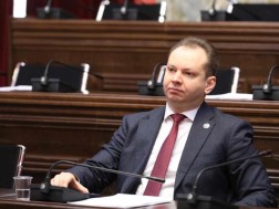 იურიდიულ საკითხთა კომიტეტის თავმჯდომარის პირველ მოადგილედ თორნიკე ჭეიშვილი აირჩიეს